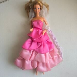 Vintage 1980's Mattel Heart Family Mom Doll with Sweet Roses PJ Dress